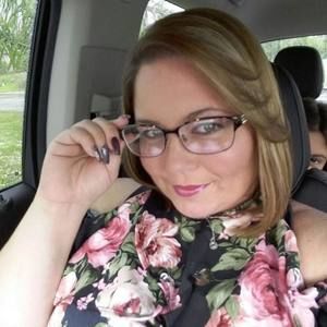 Meet your Posher, Angie lee